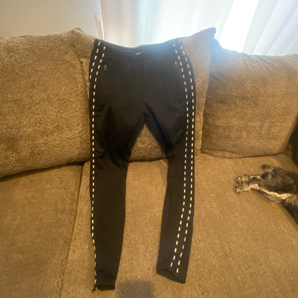 PINK Victoria’s Secret black joggers